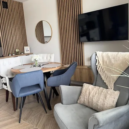 Apartament Przystań *